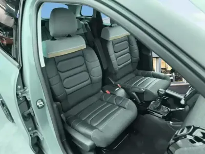 Photo 8 Citroën C3 Aircross  PureTech 110 S&S BVM6 Shine Pack