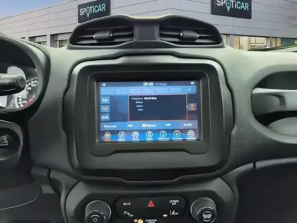 Photo 21 Jeep Renegade  1.3 GSE T4 150 ch BVR6 Quiksilver Edition