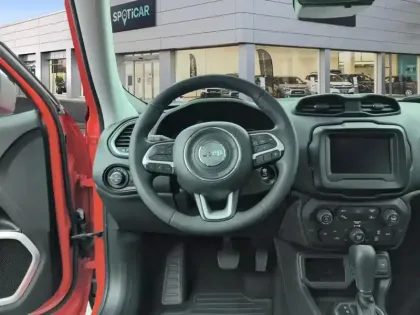 Photo 11 Jeep Renegade  1.3 GSE T4 150 ch BVR6 Quiksilver Edition