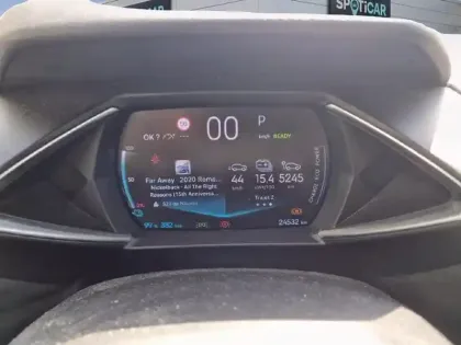Photo 20 DS DS 3  E-Tense Performance Line+