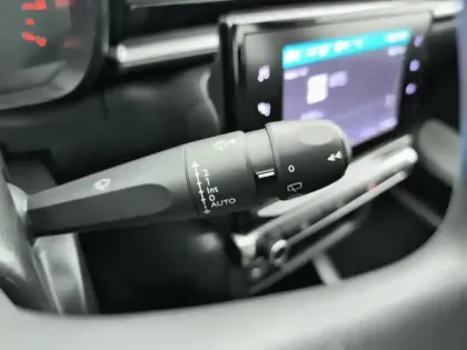 Photo 16 Citroën C3  PureTech 83 S&S BVM5 Shine