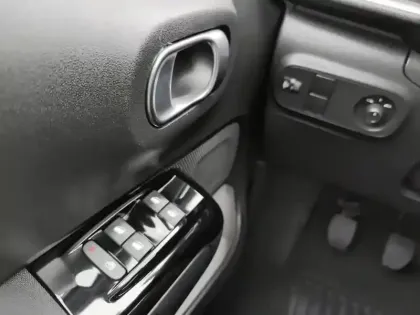 Photo 19 Citroën C3  PureTech 83 S&S BVM5 Shine