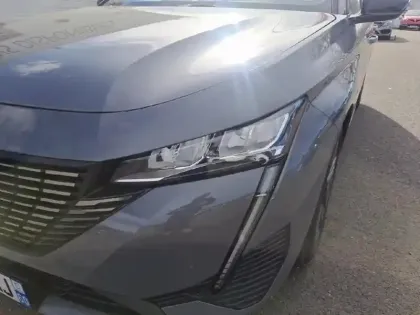 Photo 13 Peugeot 308  BlueHDi 130ch S&S EAT8 Allure