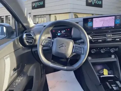 Photo 11 Citroën C4  PureTech 130 S&S EAT8 Shine