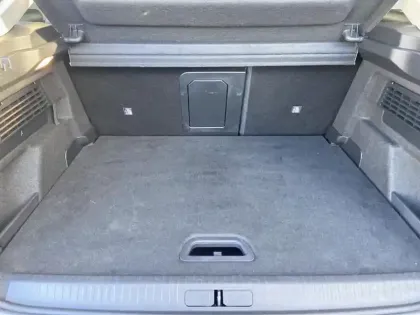 Photo 7 Citroën C4  PureTech 130 S&S EAT8 Shine