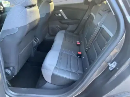 Photo 22 Citroën C4  PureTech 130 S&S EAT8 Shine