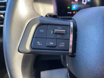 Photo 18 Citroën C4  PureTech 130 S&S EAT8 Shine