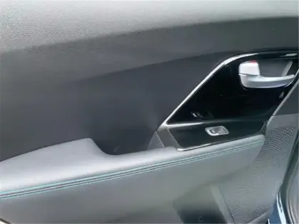 Photo 37 Kia Niro ELECTRIQUE 204 CH