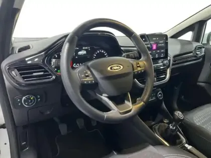 Photo 8 Ford Fiesta 1.0 EcoBoost 100 ch S&S BVM6 Titanium