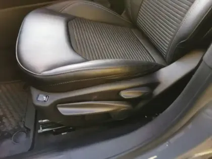 Photo 17 Jeep Compass Limited FWD 1.3 MultiAir 150 c