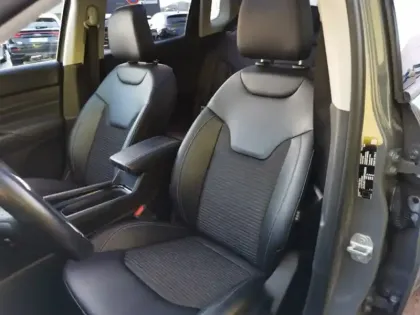 Photo 9 Jeep Compass Limited FWD 1.3 MultiAir 150 c