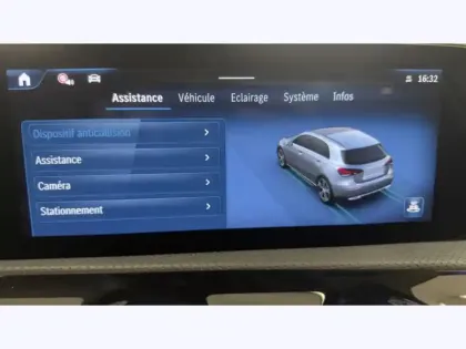 Photo 19 Mercedes Classe A 180 d AMG Line