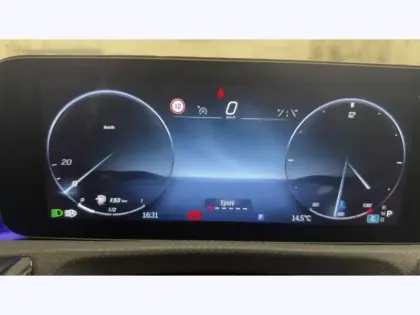 Photo 22 Mercedes Classe A Gén. IV (W177) Ph2 AMG Line 5