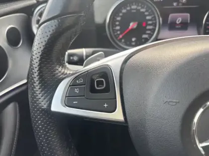 Photo 12 Mercedes CLA E 220 d Coupé Sportline