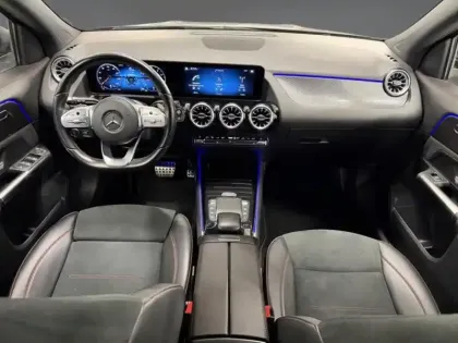 Photo 10 Mercedes GLA 200 AMG Line