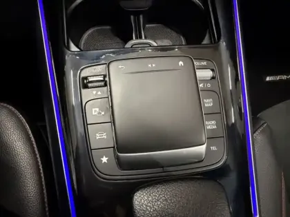 Photo 15 Mercedes GLA 200 AMG Line