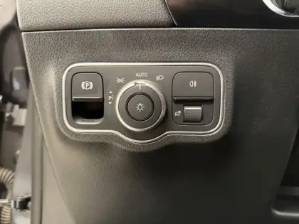 Photo 12 Mercedes GLA 200 AMG Line