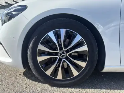 Photo 8 Mercedes Classe B 200 d Business Line Edition