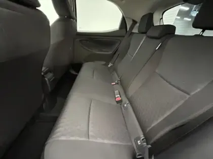 Photo 19 Toyota Yaris 116h Design PACK CONFORT