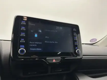 Photo 10 Toyota Yaris 116h Design PACK CONFORT