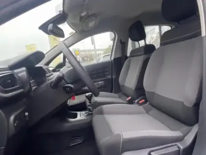 Photo 20 Citroën C3 Gén. III Ph1 Feel Business 5