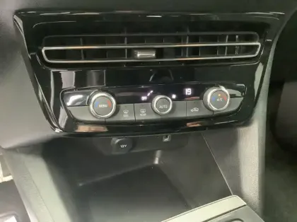 Photo 7 Opel Mokka 1.2 Turbo 130 ch BVA8 Ultimate