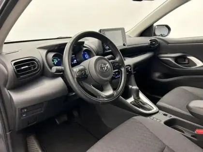 Photo 16 Toyota Yaris Hybride 116h Design PACK CONFORT