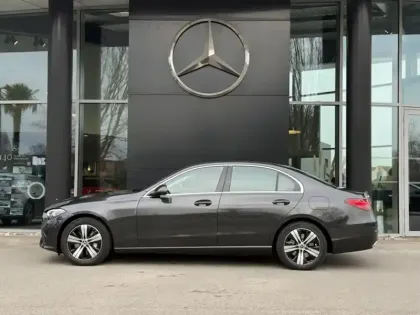 Photo 34 Mercedes Classe C Gén. V (W206) Ph1 Business Line + 4