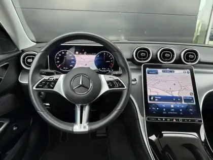 Photo 47 Mercedes Classe C Gén. V (W206) Ph1 Business Line + 4