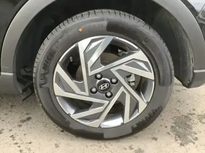 Photo 6 Hyundai Bayon 1.0 T-GDi 100 Hybrid 48V Intuitive