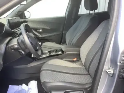 Photo 10 Peugeot 2008 Nouveau 100 S&S BVM6 Allure