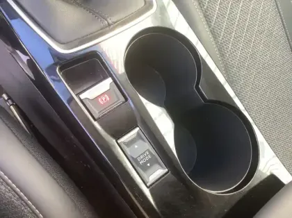 Photo 18 Peugeot 208 Nouvelle 100 S&S BVM6 Allure