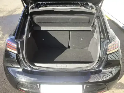 Photo 35 Peugeot 208 Gén. II Ph2 Allure 5