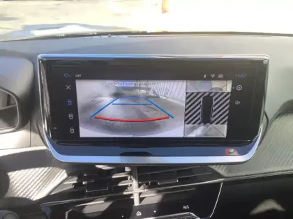 Photo 44 Peugeot 208 Gén. II Ph2 Allure 5