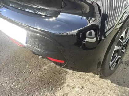 Photo 16 Peugeot 208 Nouvelle 100 S&S BVM6 Allure