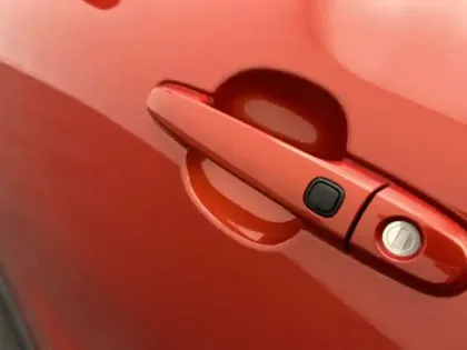 Photo 16 Toyota Aygo 1.0 VVT-i 72 Design Pack Zen & Radars