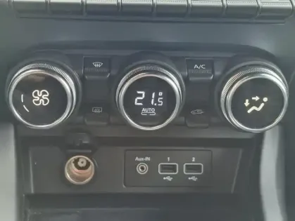 Photo 14 Renault Arkana E-Tech engineered full hybrid 145