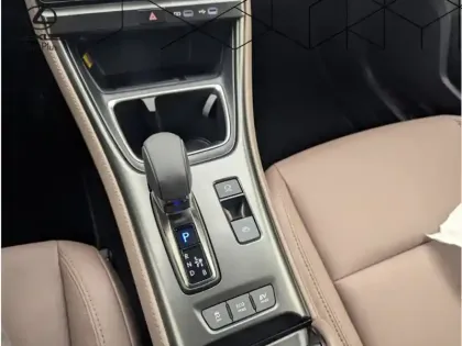 Photo 17 Lexus Lbx 1.5 136H 2WD Elegant HYBRIDE PACK