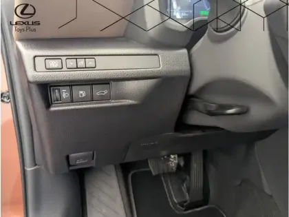 Photo 13 Lexus Lbx 1.5 136H 2WD Elegant HYBRIDE PACK