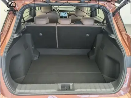 Photo 7 Lexus Lbx 1.5 136H 2WD Elegant HYBRIDE PACK