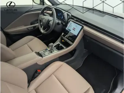 Photo 9 Lexus Lbx 1.5 136H 2WD Elegant HYBRIDE PACK