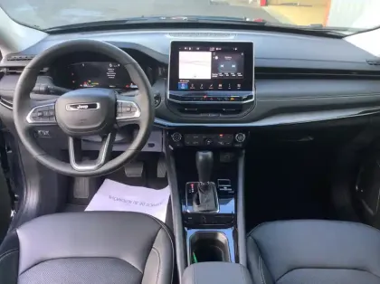 Photo 9 Jeep Compass 1.5 Turbo T4 130 ch e-Hybrid BVR7 S