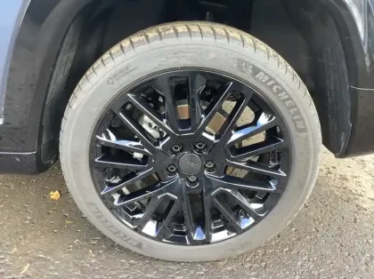 Photo 6 Jeep Compass 1.5 Turbo T4 130 ch e-Hybrid BVR7 S