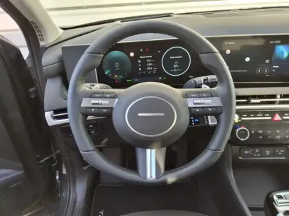 Photo 11 Hyundai Tucson Nouveau 1.6 T-GDI 215 Hybrid BVA6 Creative