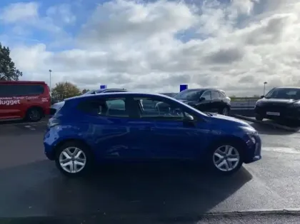 Photo 25 Renault Clio Gén. V (BJA) Ph2 Evolution 5