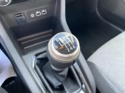 Photo 32 Renault Clio Gén. V (BJA) Ph2 Evolution 5