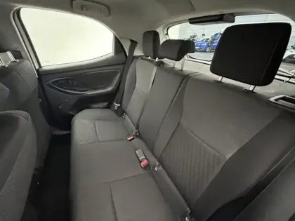 Photo 13 Toyota Yaris Hybride 116h Dynamic