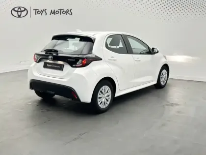 Photo 18 Toyota Yaris Hybride 116h Dynamic