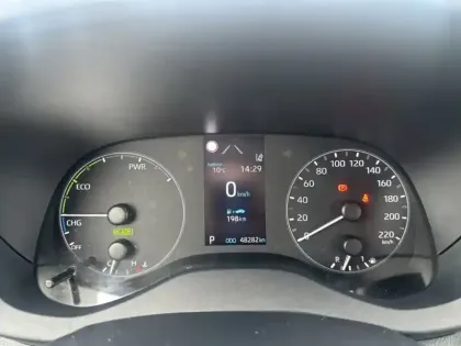 Photo 20 Toyota Yaris Hybride 116h Dynamic