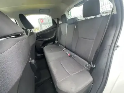 Photo 18 Toyota Yaris Hybride 116h Dynamic